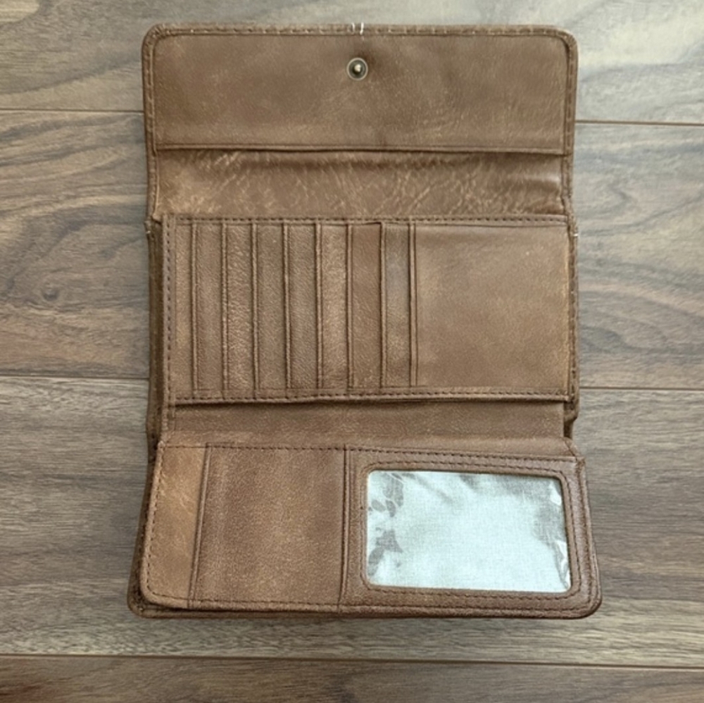 Roots Wallet - Picture 2 of 6